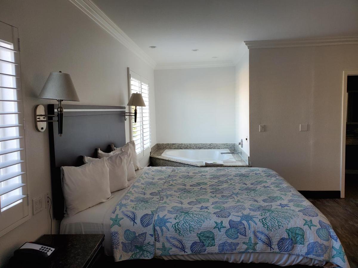 Ocean Surf Inn & Suites Huntington Beach Dış mekan fotoğraf